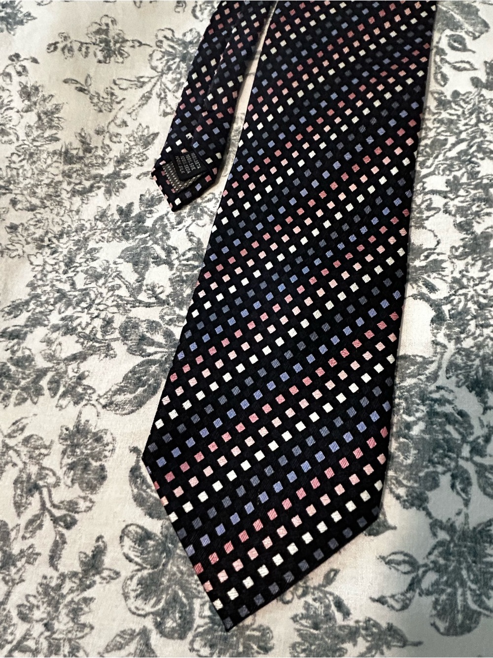 Classic Navy Silk Tie with Pink, Blue & White Diamond Pattern